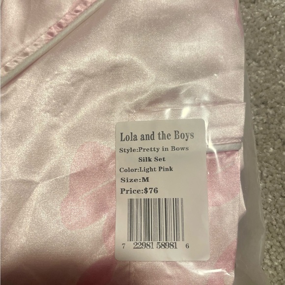 Women Pink Bow Pajama Set - Picture 4 of 6